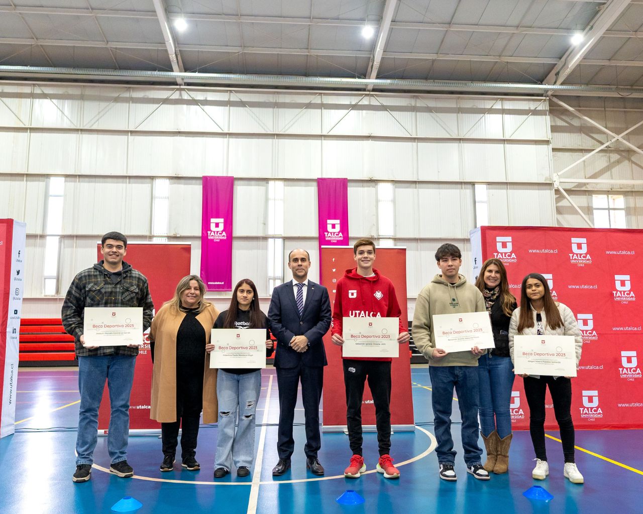 UTalca entregó becas a deportistas destacados de la generación 2023