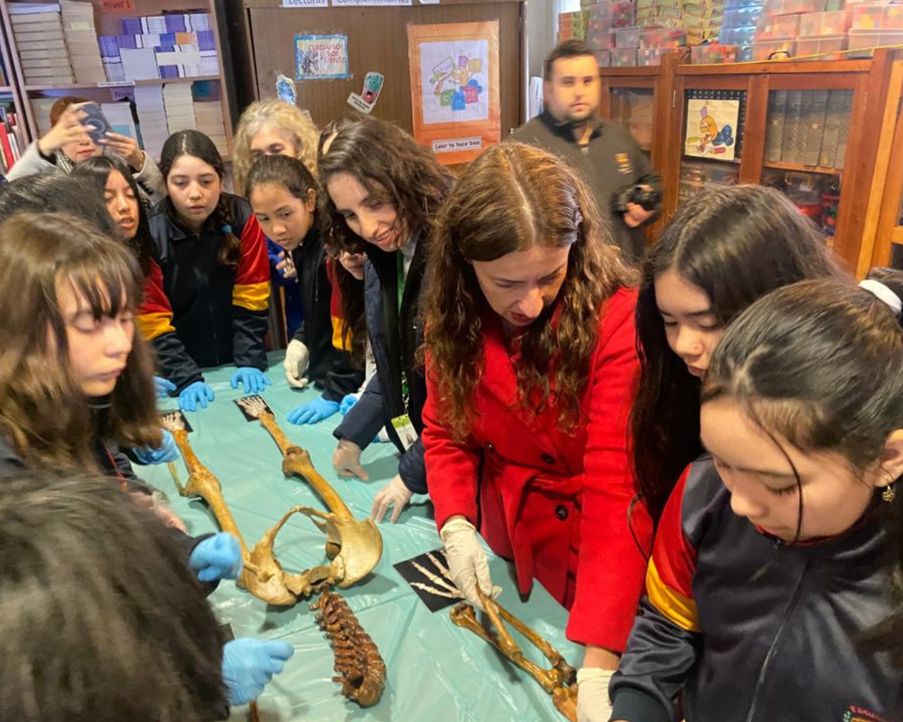 Promueven educación científica en estudiantes de Curicó