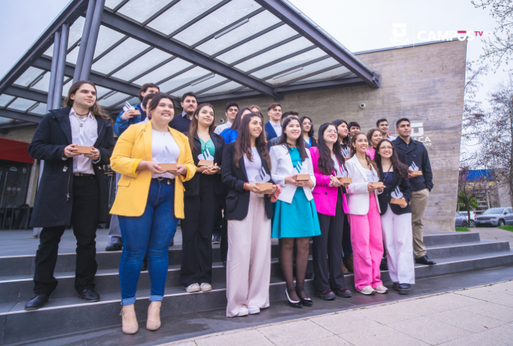 Utalinos/as reciben beca de Banco Santander para estudiar en el extranjero