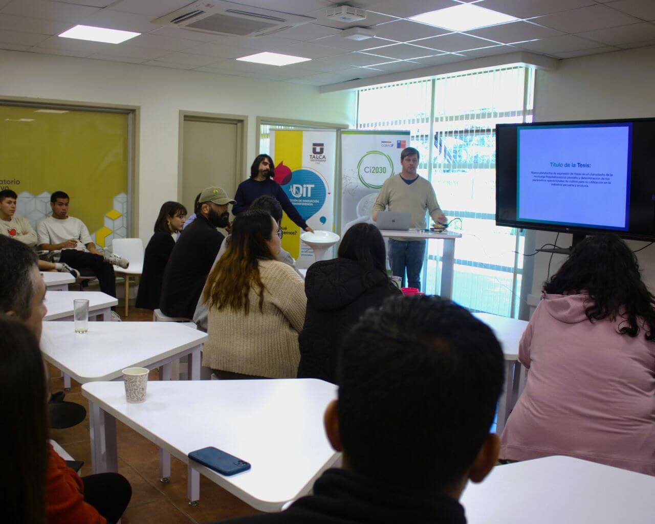 Promueven oportunidades de financiamiento para tesis en pre y postgrado