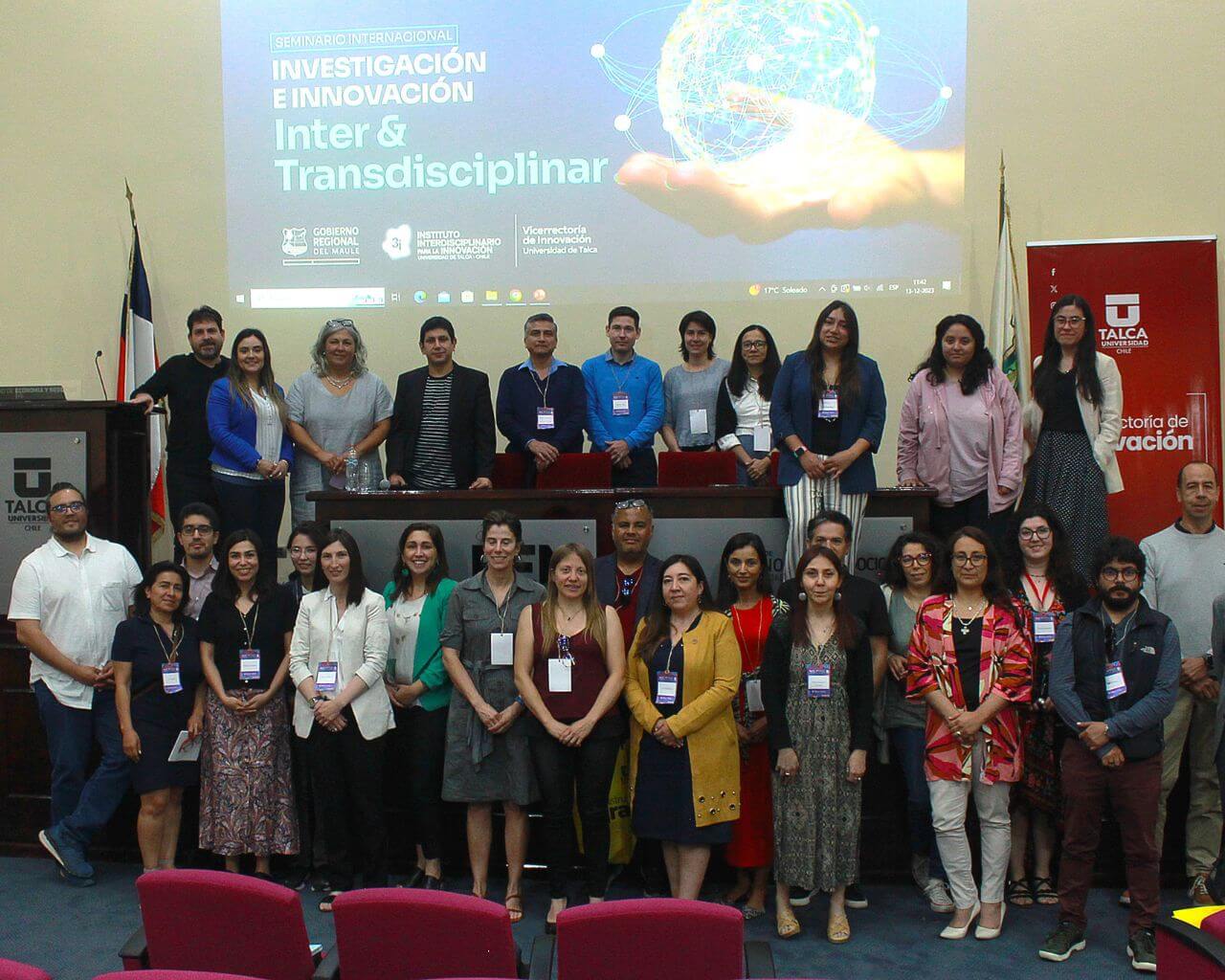 Universidad promovió investigación inter y transdisciplinaria