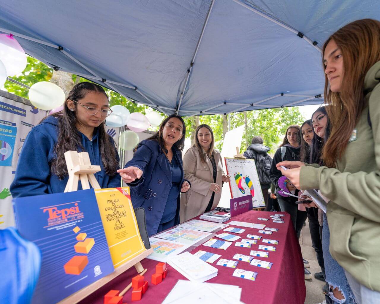 Universidad realiza feria en el Día Mundial de la Concienciación del Autismo