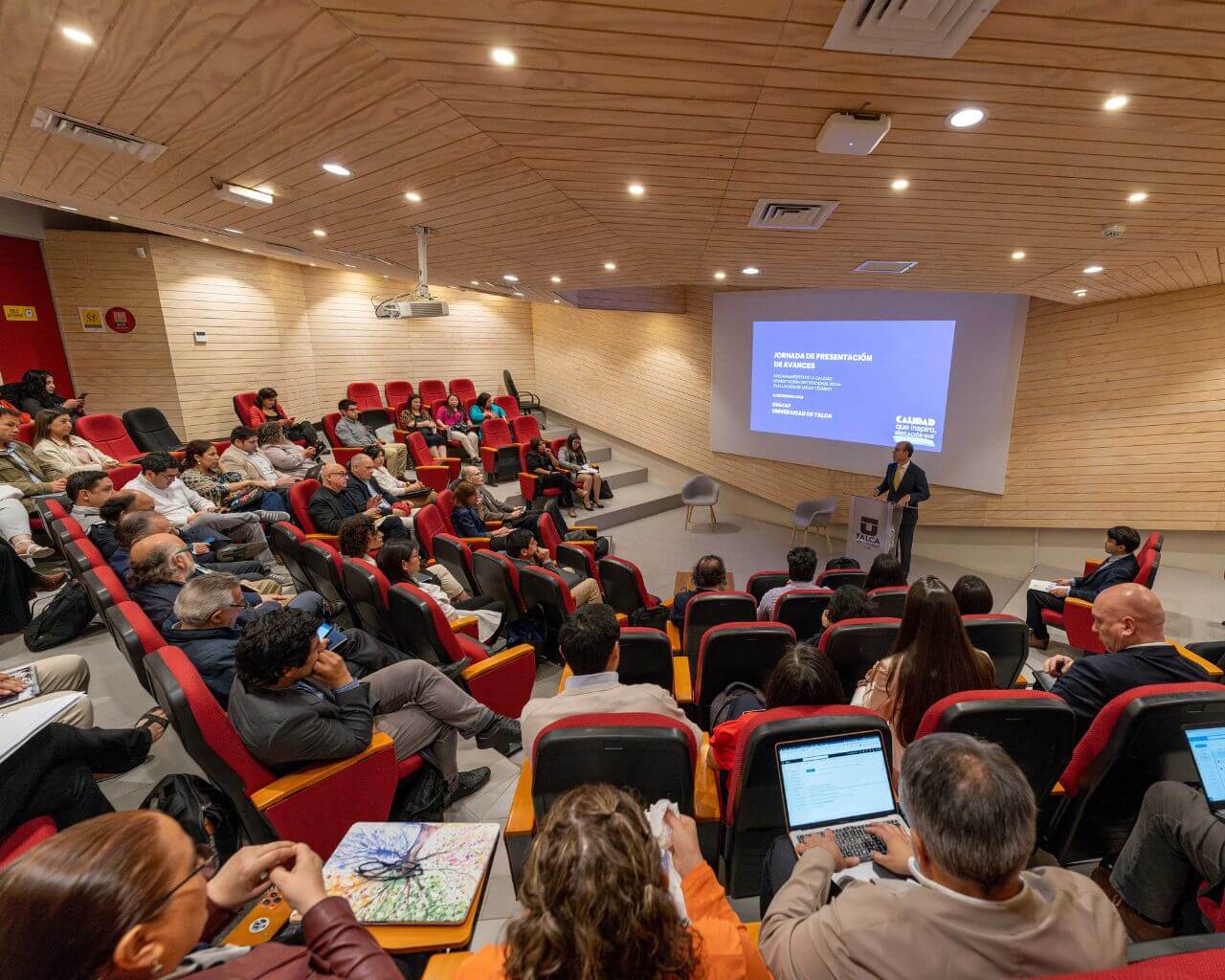 Autoevaluación institucional con amplia participación de la comunidad universitaria