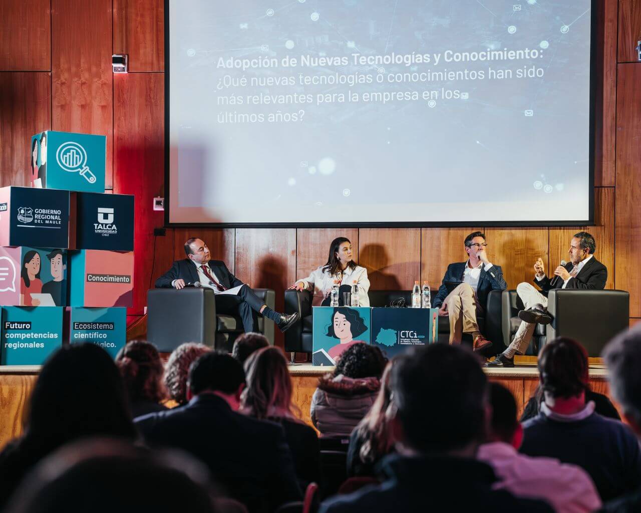 Exitoso conversatorio sobre Estrategia CTCi Maule