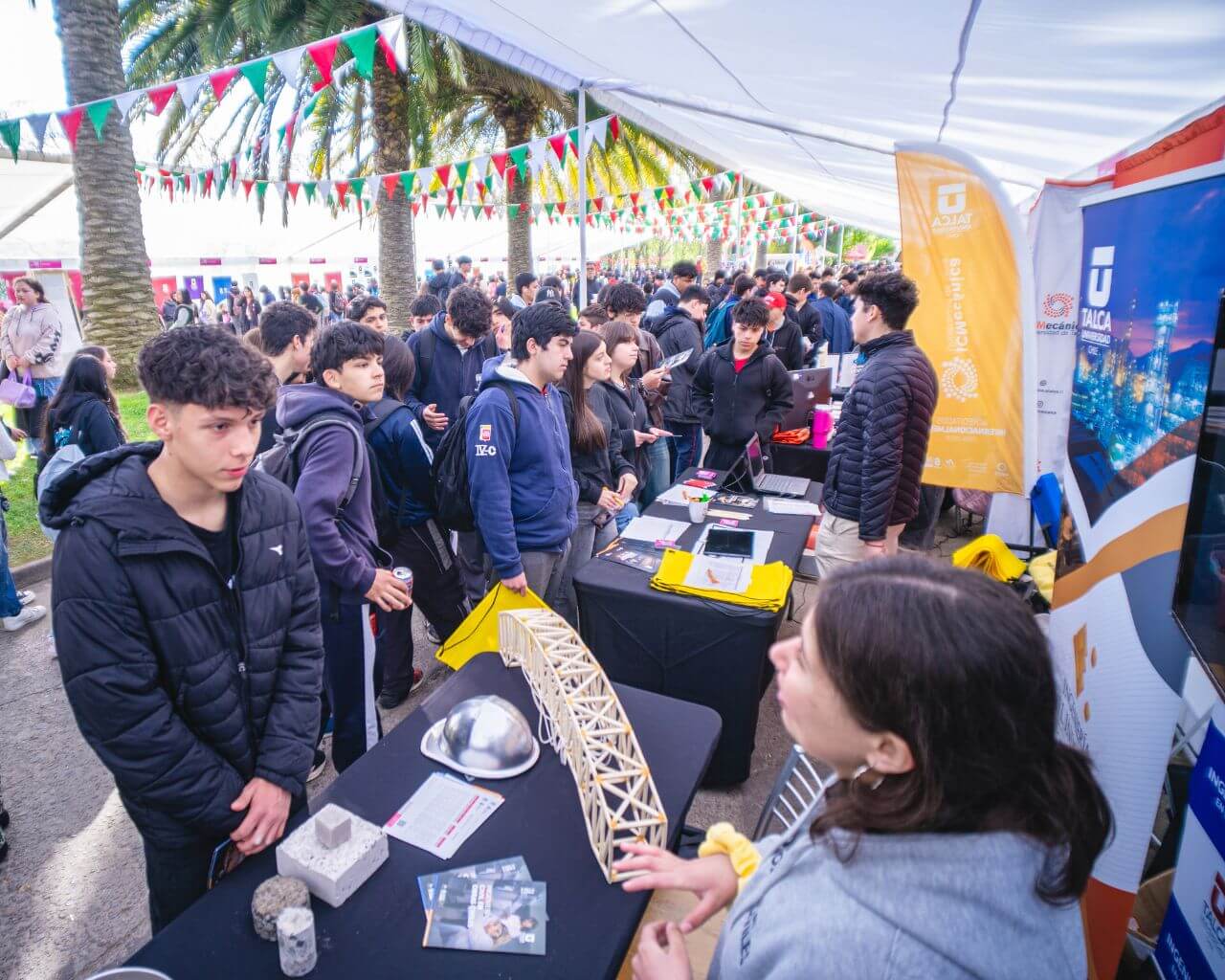 Más de 5 mil escolares vivieron experiencia universitaria en Abre Puertas en la UTalca