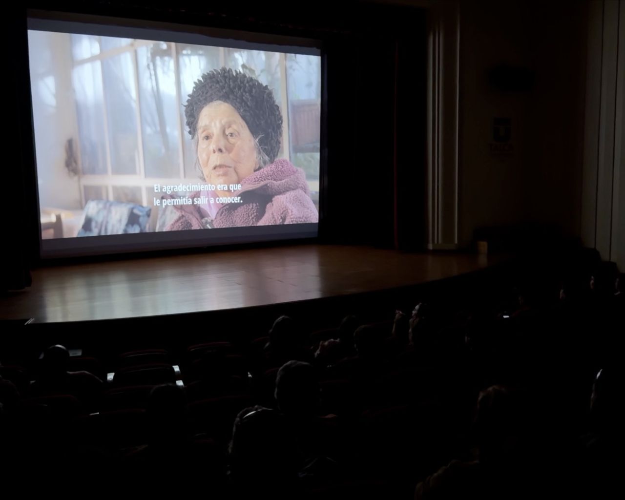 Estrenan documental con historias de destacadas mujeres maulinas