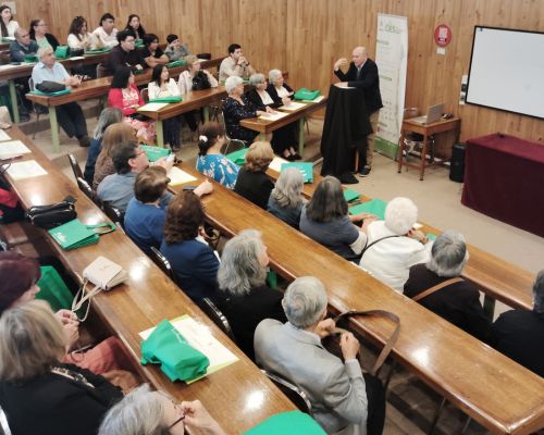 Cursos para Adultos Mayores completaron su tercera edición