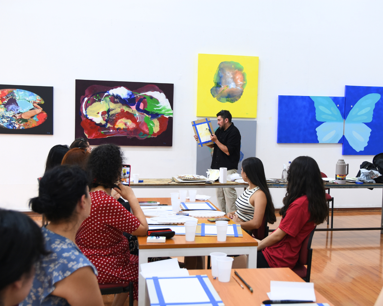 UTalca cerró con éxito un verano creativo tras masiva convocatoria en sus talleres artísticos