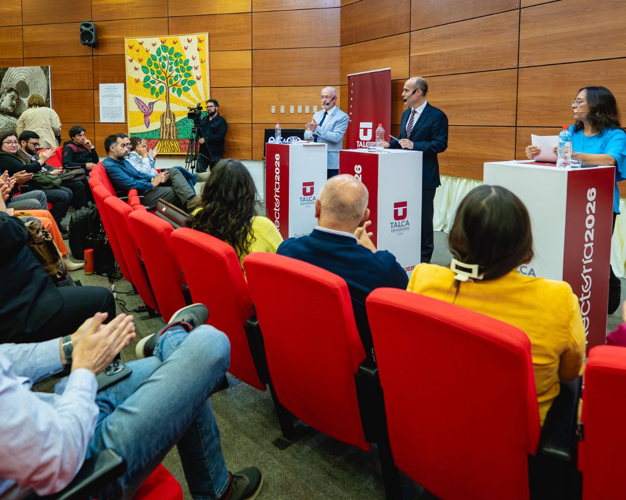 Campus Linares acogió debate previo a segunda vuelta