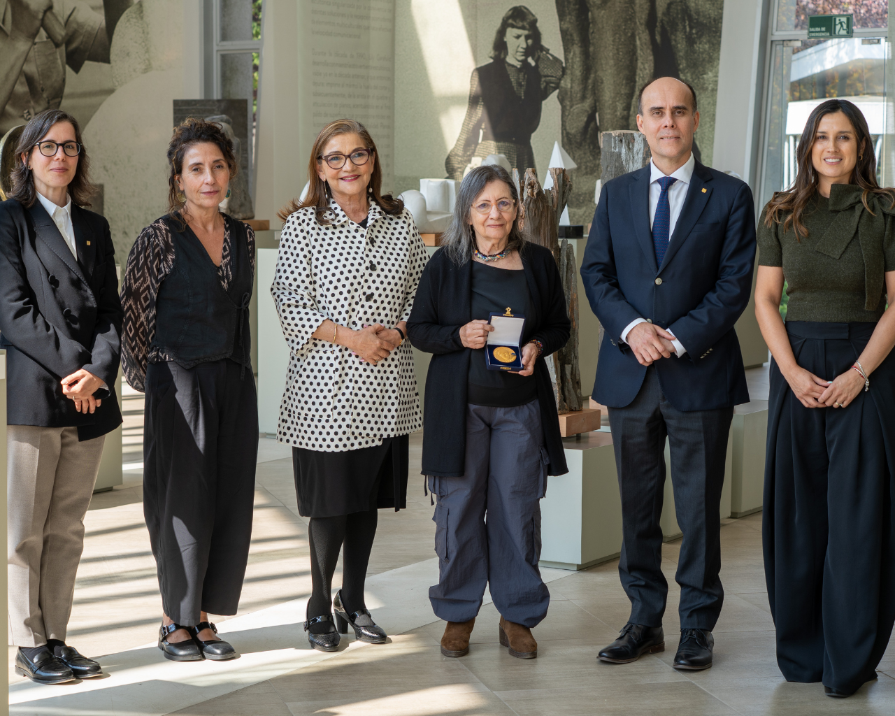 Carmen Ollé recibió Premio Iberoamericano de Letras José Donoso