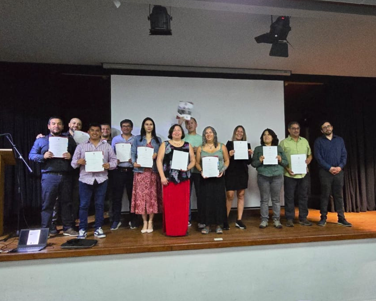 Universidad de Talca fortalece gestión de los gobiernos regionales