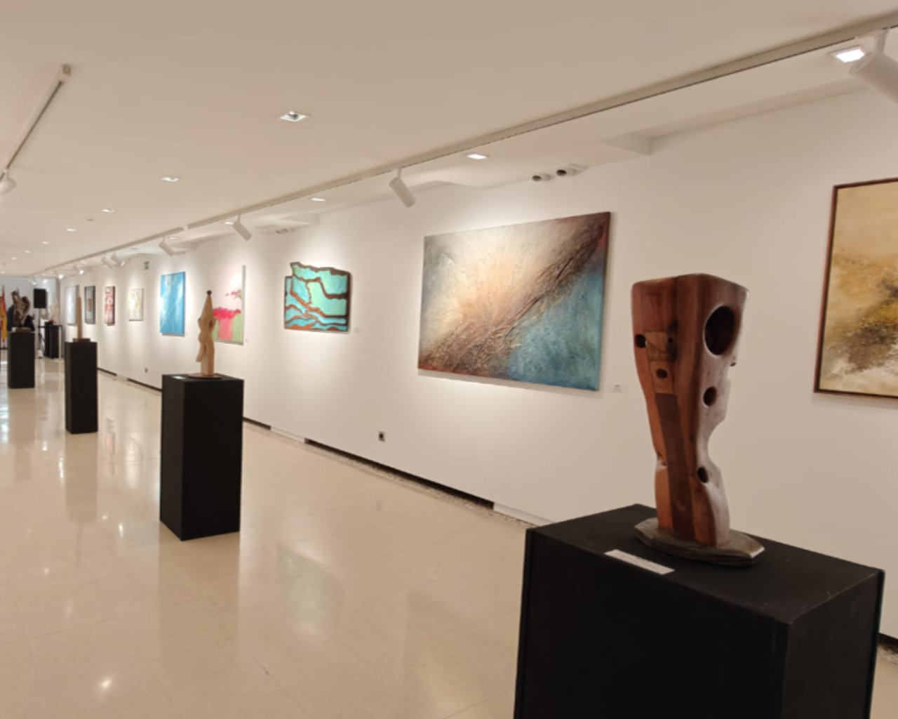 Académico de la UTalca presenta obra en el XI Salón de Arte Abstracto de Madrid