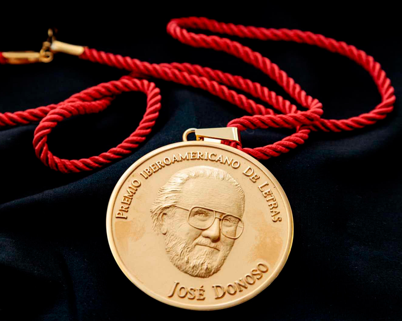 UTalca convoca a prestigioso jurado internacional para los 25 años del Premio José Donoso