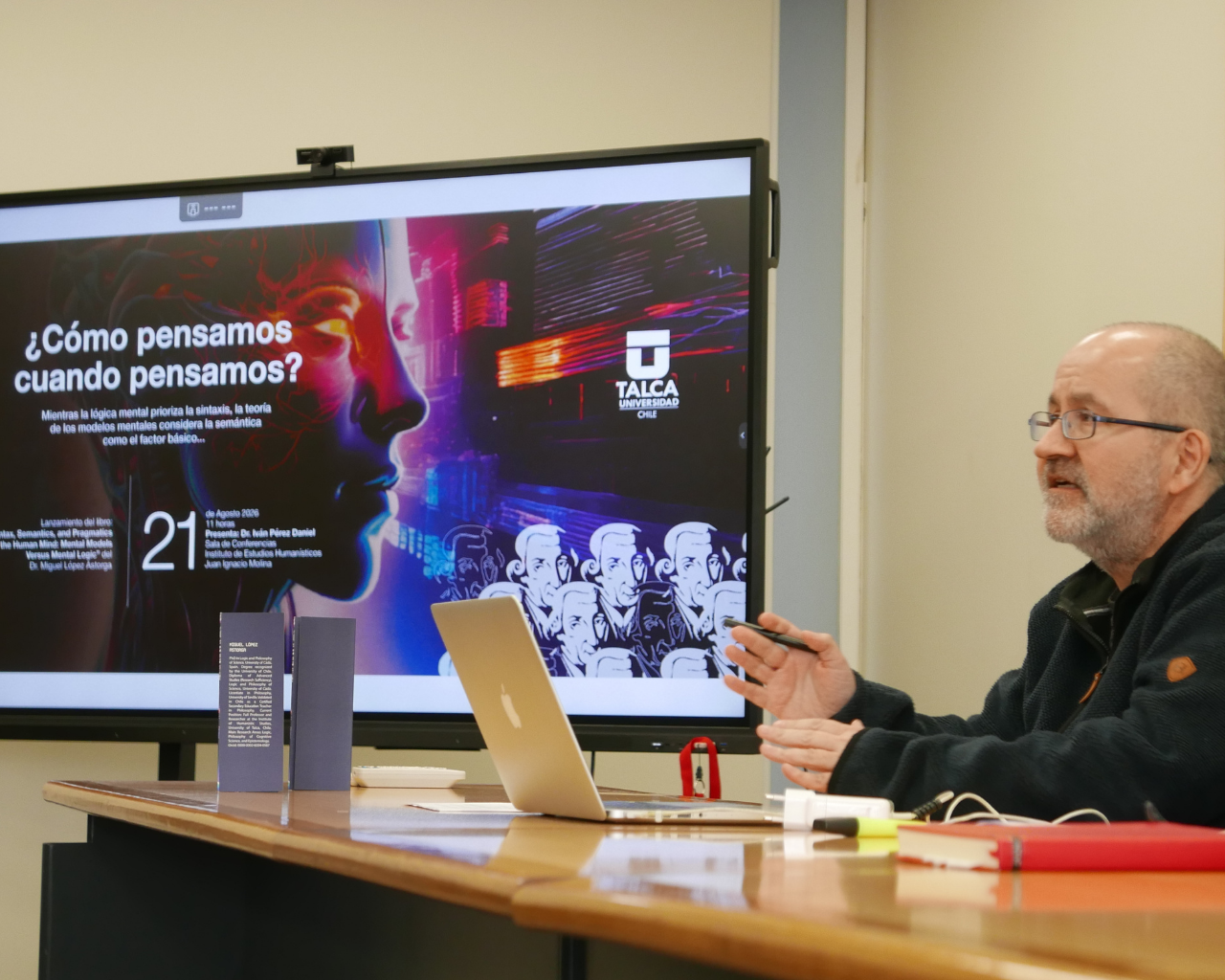 Académico presentó libro sobre el racionamiento humano