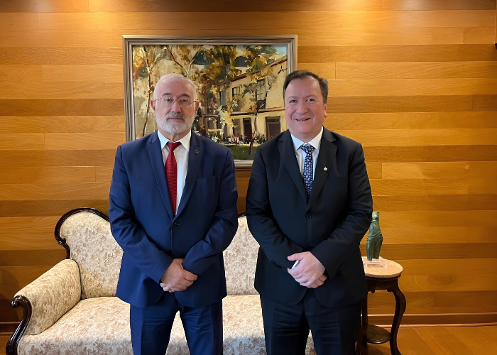 Municipio de Talca y Corporación evalúan futuras colaboraciones
